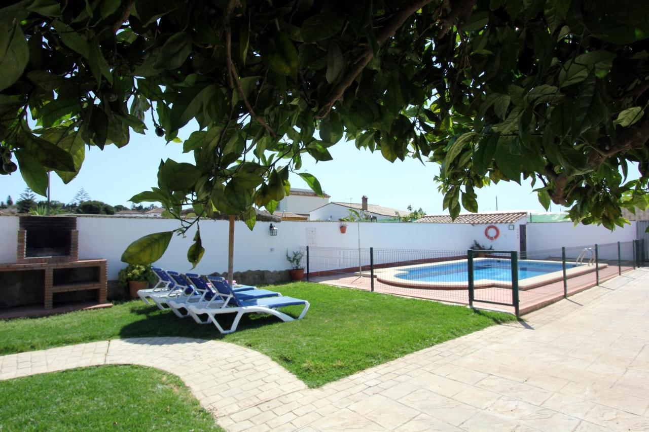 Villa Rocio Conil โกนิล เด ลาฟรอนเตรา ภายนอก รูปภาพ