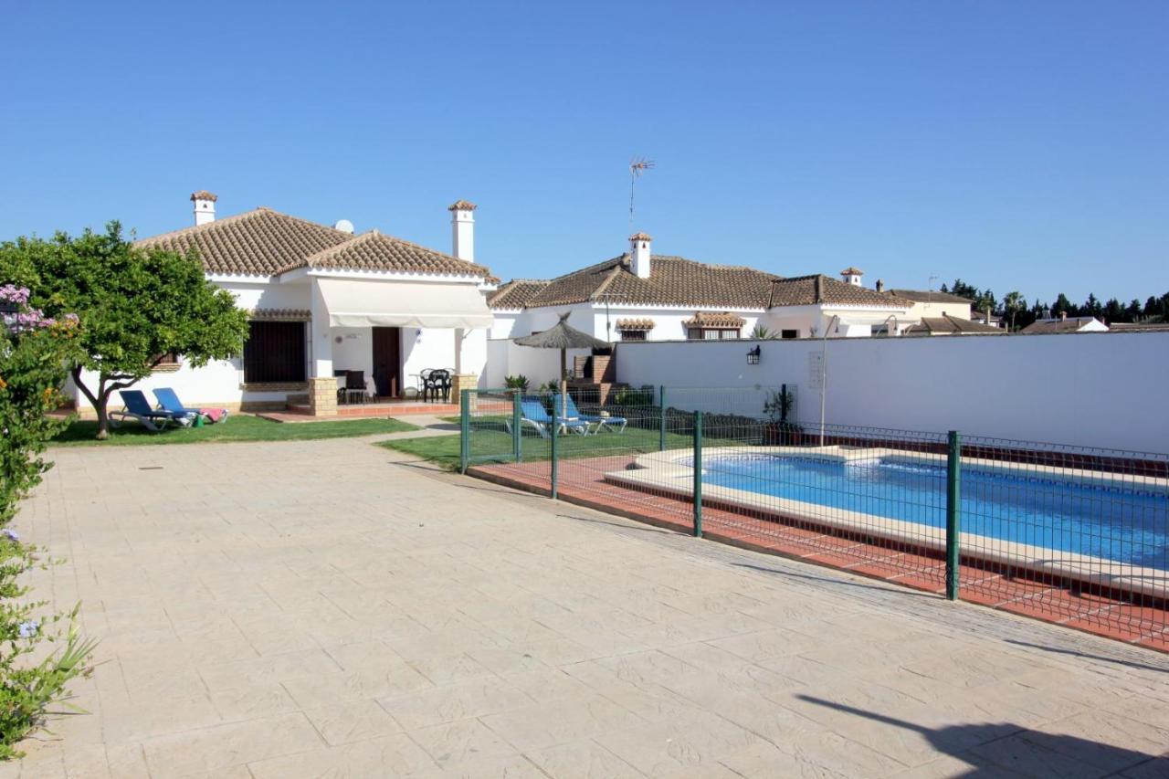 Villa Rocio Conil โกนิล เด ลาฟรอนเตรา ภายนอก รูปภาพ